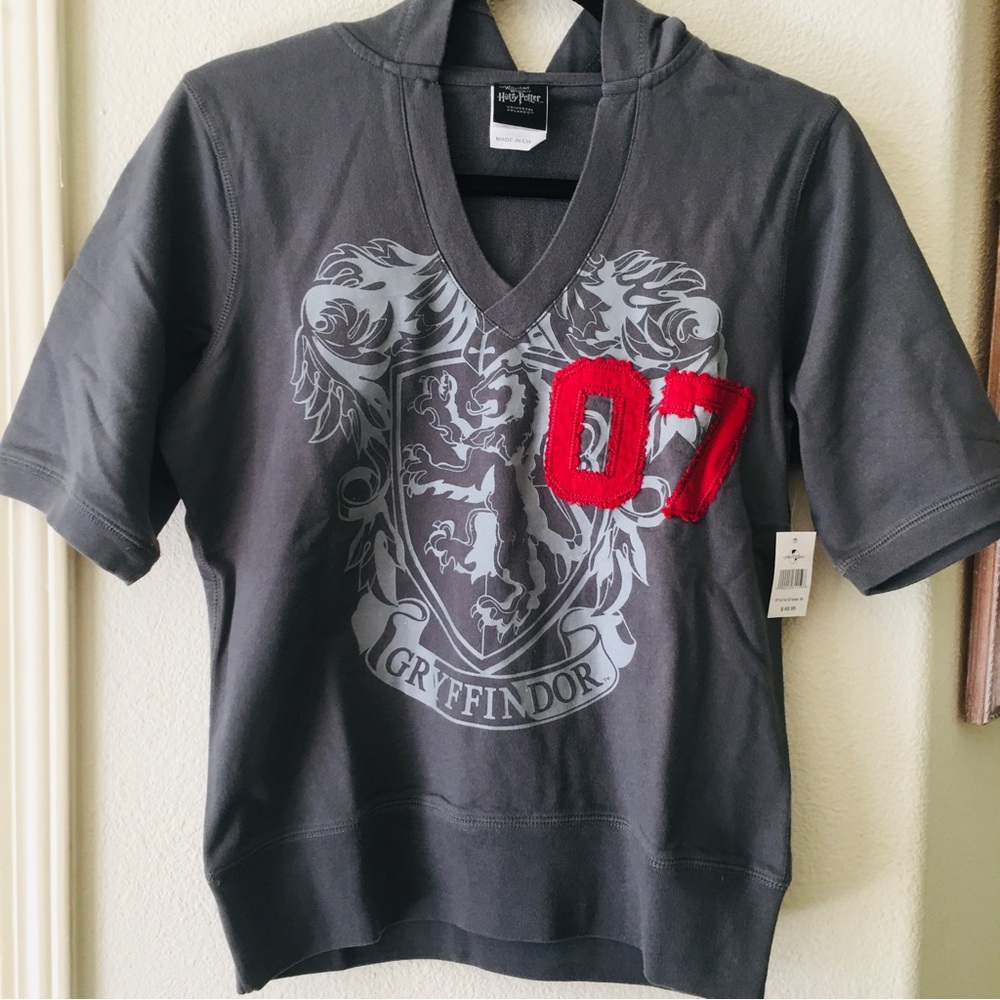NWT Harry Potter Hooded Gryffindor Shirt